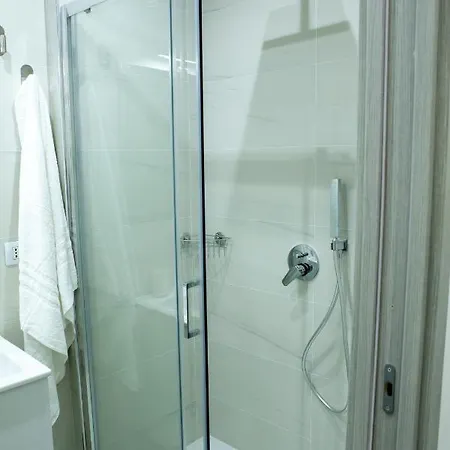 Na' Stanza In Piazza Apartment *