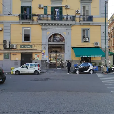 Na' Stanza In Piazza * Neapel