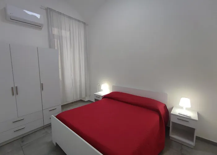 Na' Stanza In Piazza Apartamento