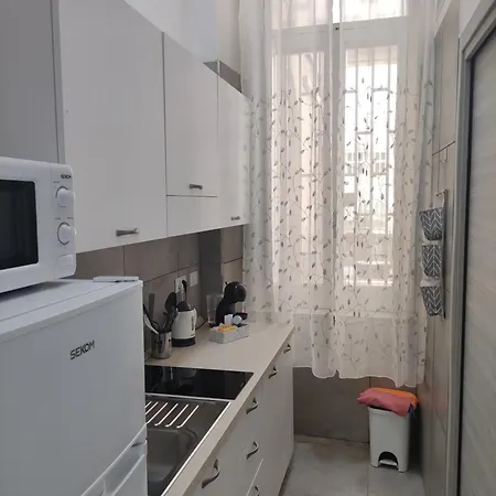 Apartamento Na' Stanza In Piazza *