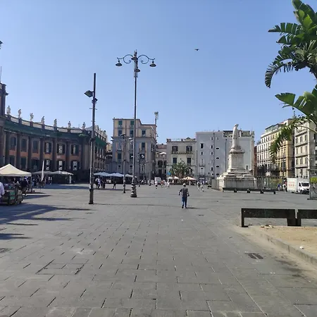 Na' Stanza In Piazza Apartamento Nápoles